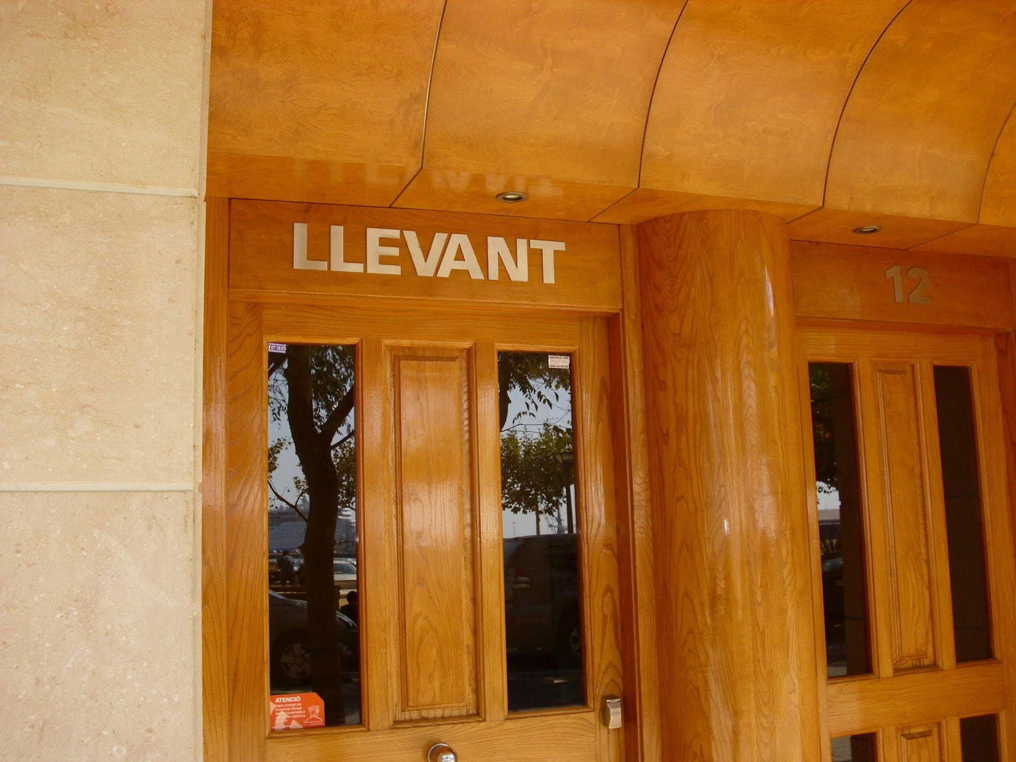 Edifici Llevant I Ponent Palamos Exterior photo